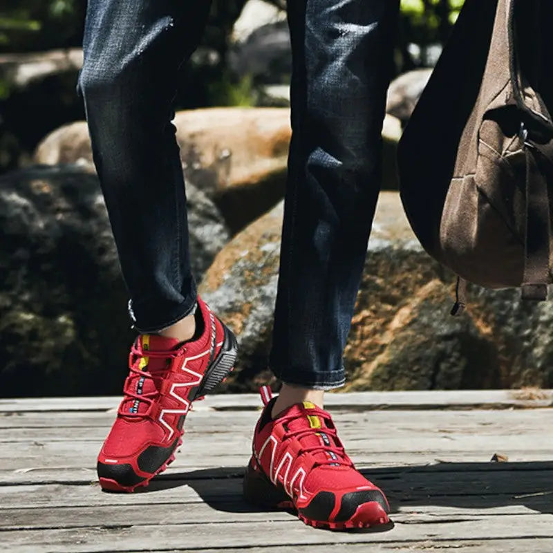men's lightweight hiking shoes