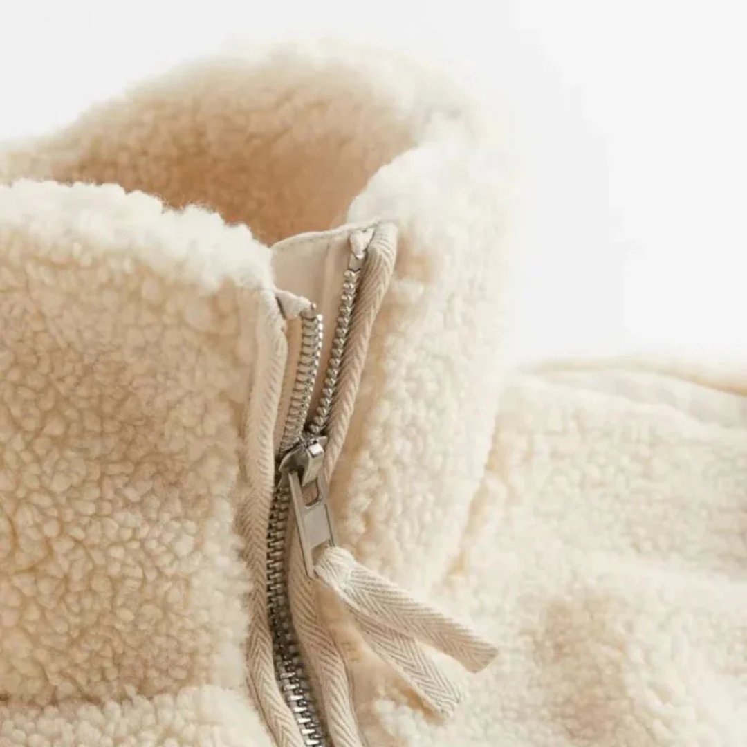 Women's Sherpa Jacket - Ultra-Soft Teddy Fleece - With Pockets