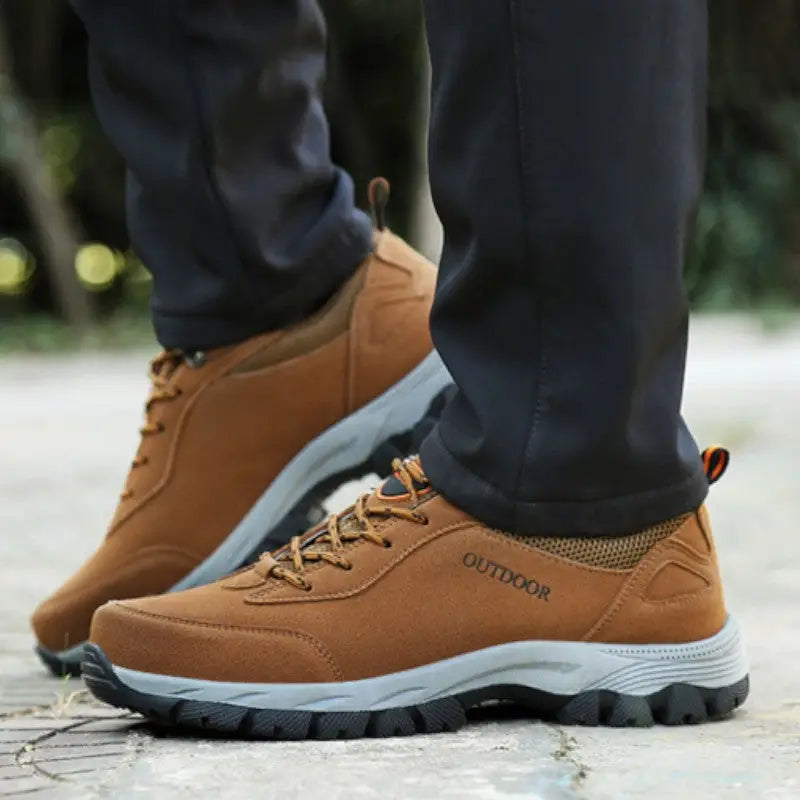 men's waterproof hiking shoes
