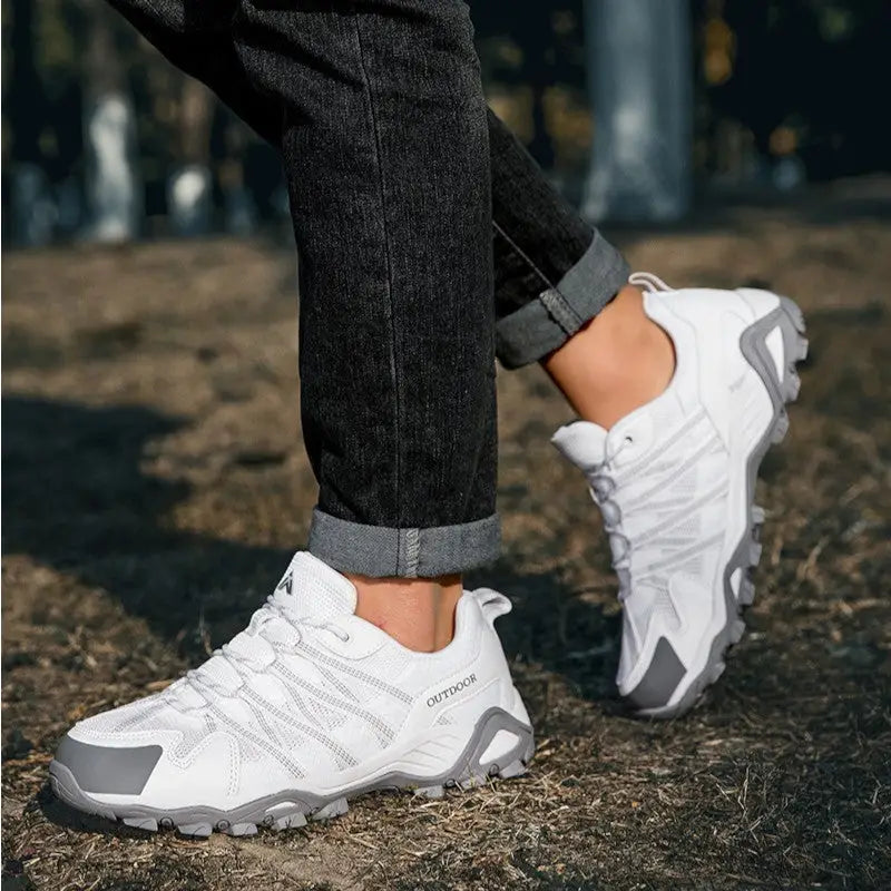 men's trekking shoes