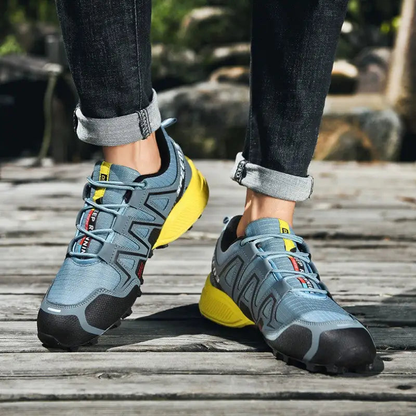 men's lightweight hiking shoes