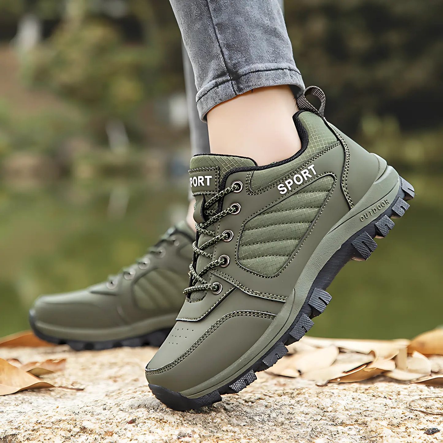 women's hiking shoes with wide toe box