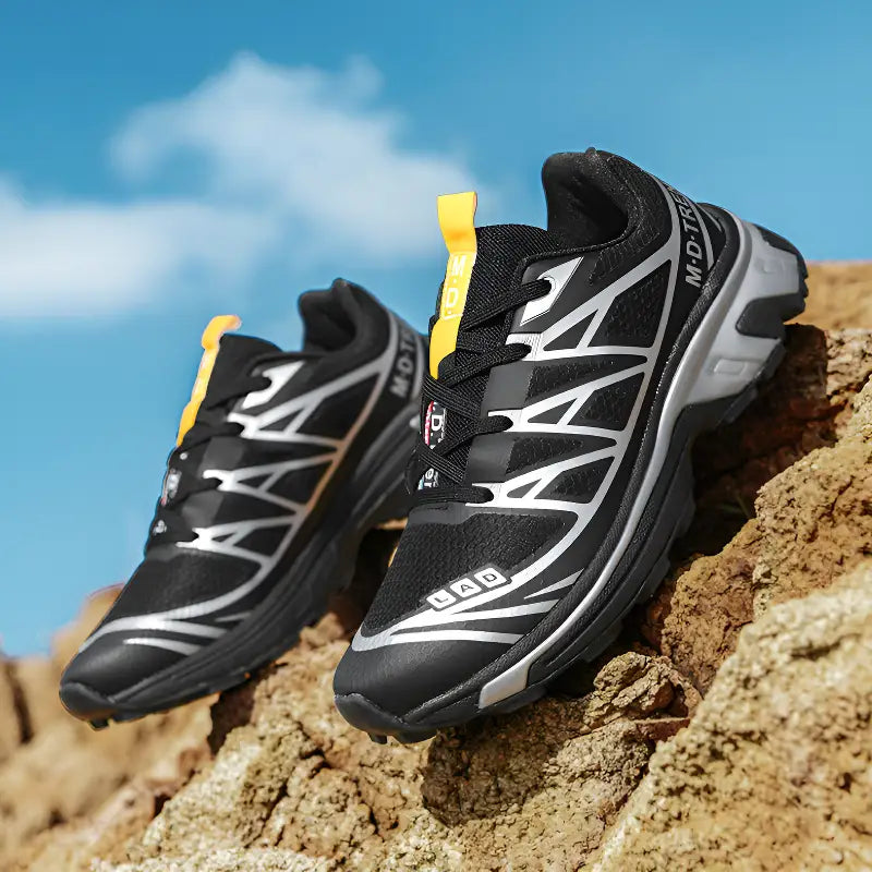 trail running shoes women