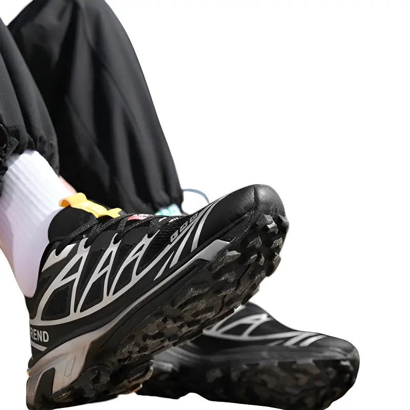 trail running shoes women