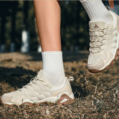 men's trekking shoes