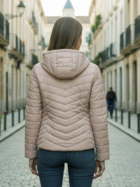 Women's Puffer Jacket - Lightweight Quilted - Adjustable Detachable Hood