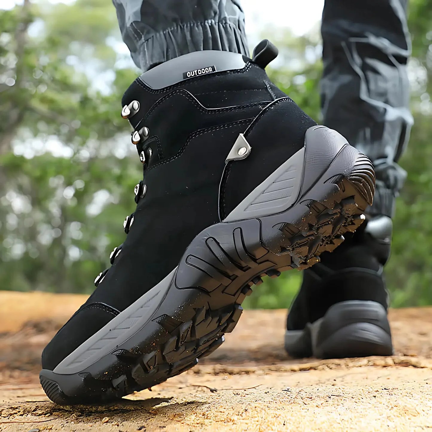 Men's Hiking Boots - Water-Resistant & Ankle Support - Non-Slip Tread