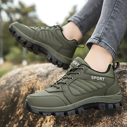 women's hiking shoes with wide toe box