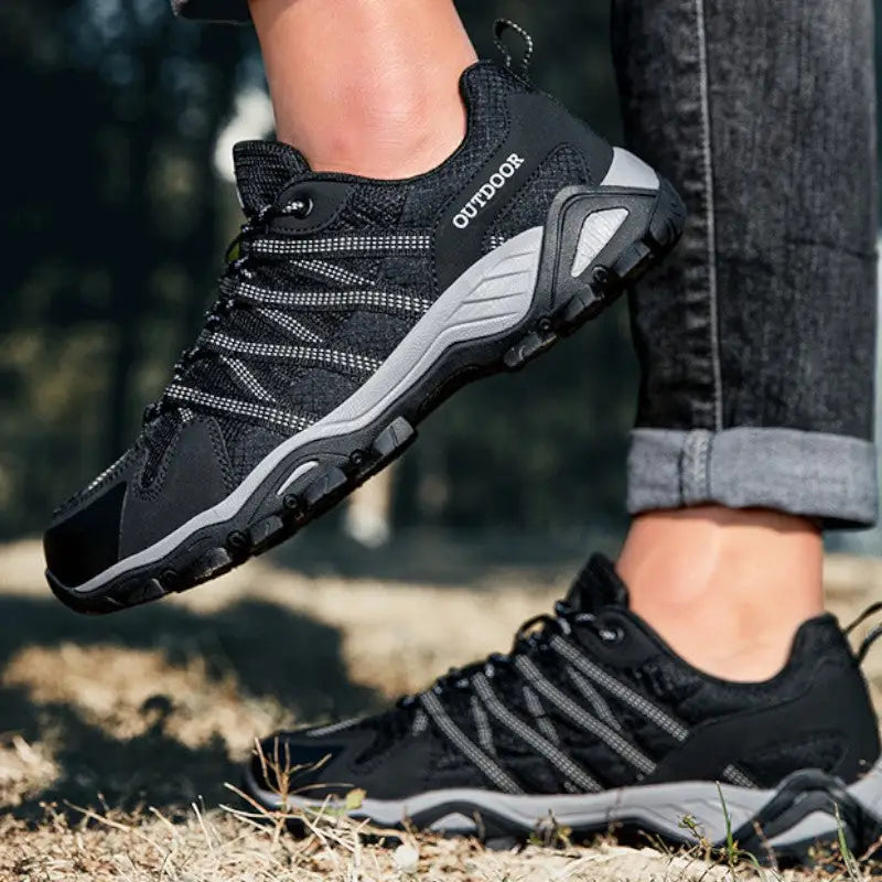 men's trekking shoes