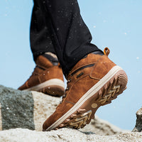 Men’s Hiking Shoes – Insulated Low-Cut Outdoor Footwear