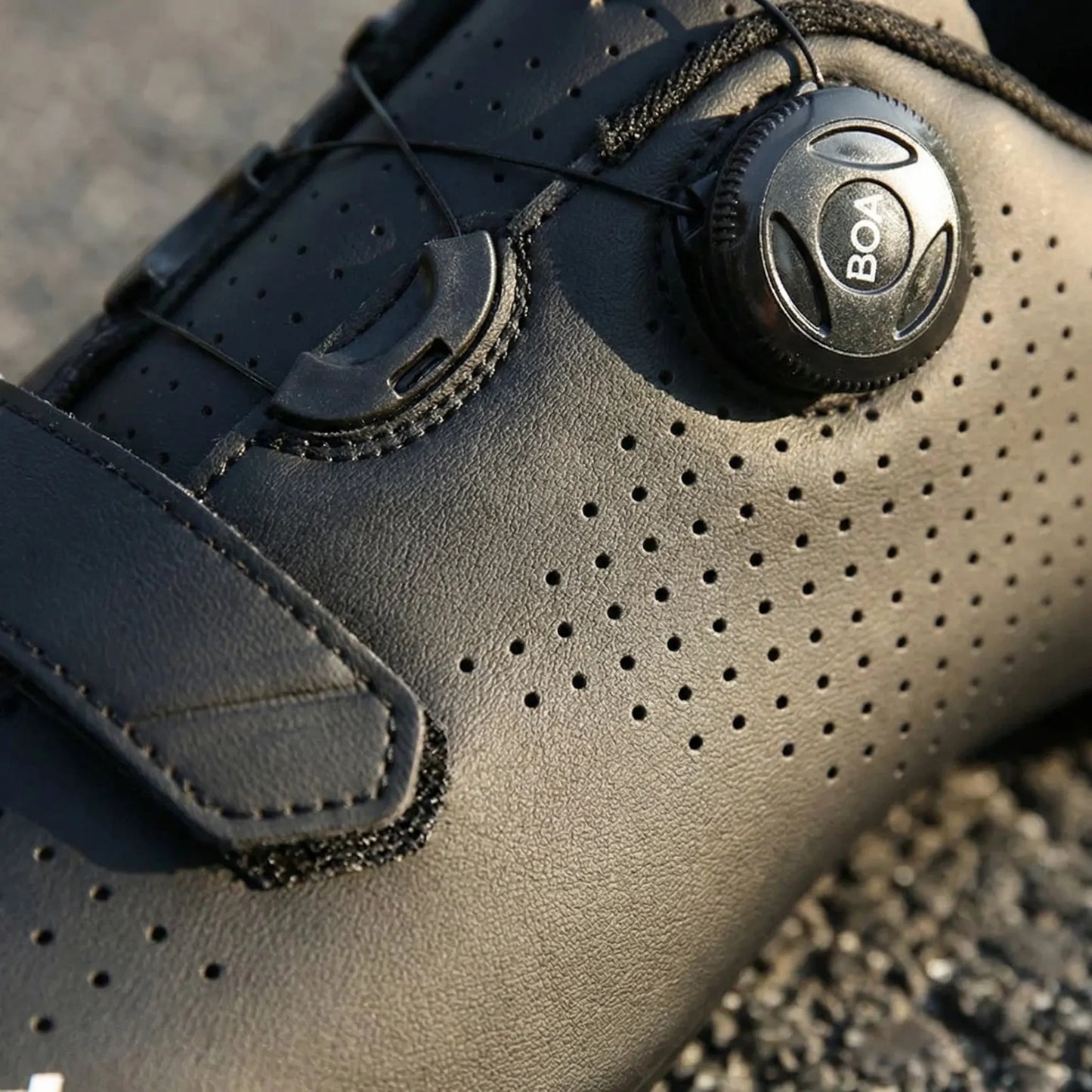 Cycling Shoes - Flat Pedal Bike Shoes with Dial - No Clip-In