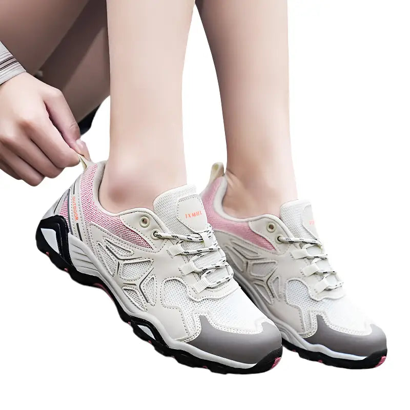 women's trekking shoes