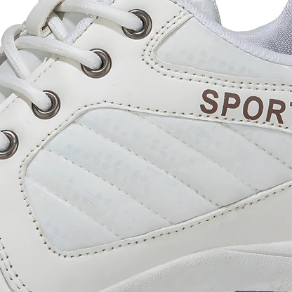 women's hiking shoes with wide toe box