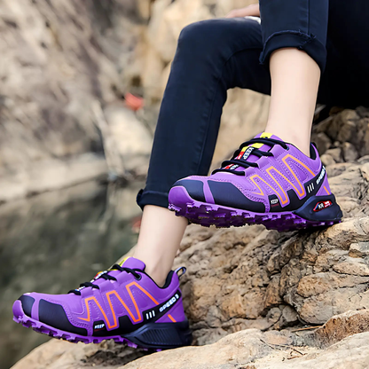 lightweight women's hiking shoes